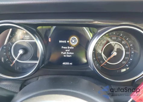 2020 Jeep Wrangler Unlimited Sahara Altitude 4X4 from USA, damaged, VIN 1C4HJXEG3LW200693